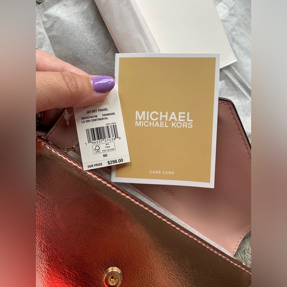 NWT Michael Kors Jet Set Travel Large Patent Envelope Wallet - Picture 4 of 9